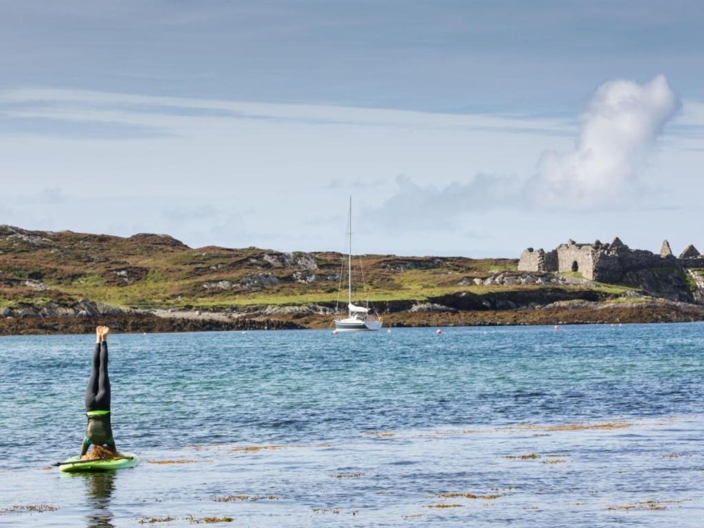 The Beach, Days Bar And B&B Inishbofin Exteriér fotografie